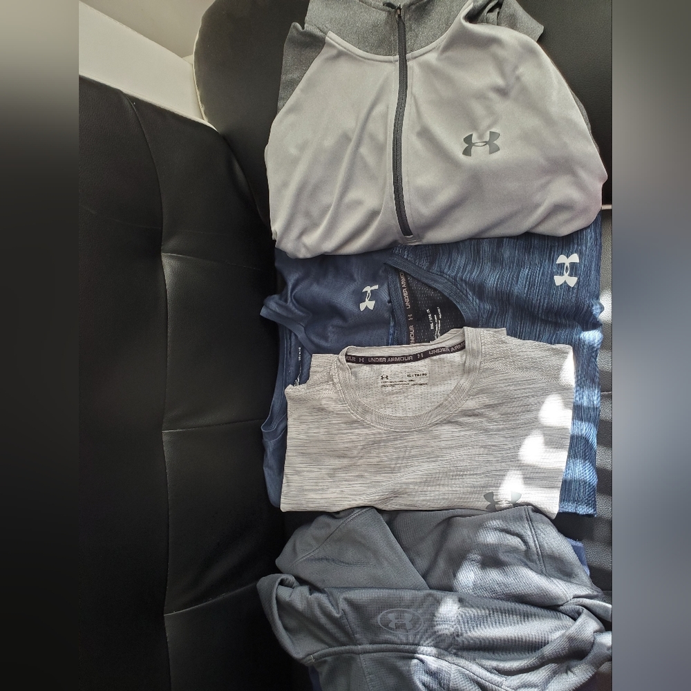 5 under Armour shirts/hoodie BUNDLE